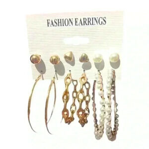 Women's gold and pearl hoop earring set